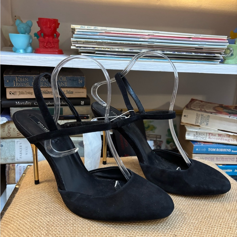 Elegant Black Stiletto Heels